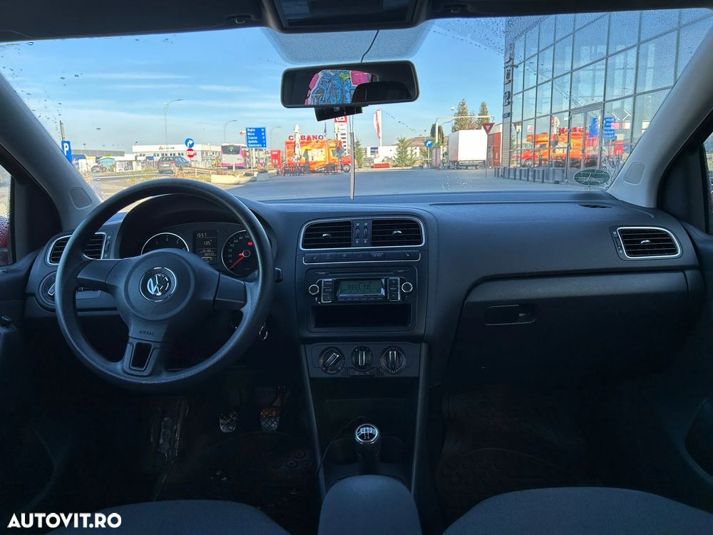 Volkswagen Polo - 12
