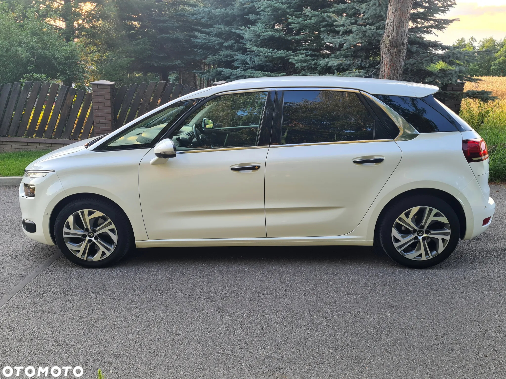 Citroën C4 Picasso 2.0 HDi Exclusive - 28