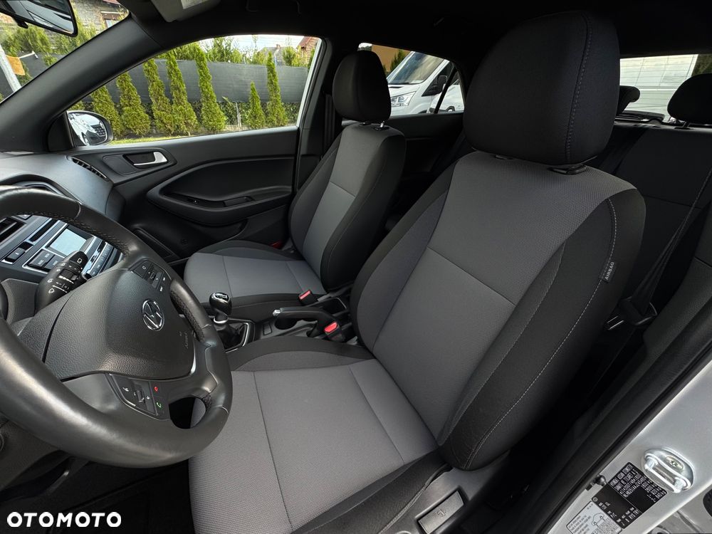 Hyundai i20 blue 1.0 T-GDI Active Passion - 14