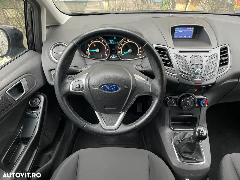 Ford Fiesta - 16