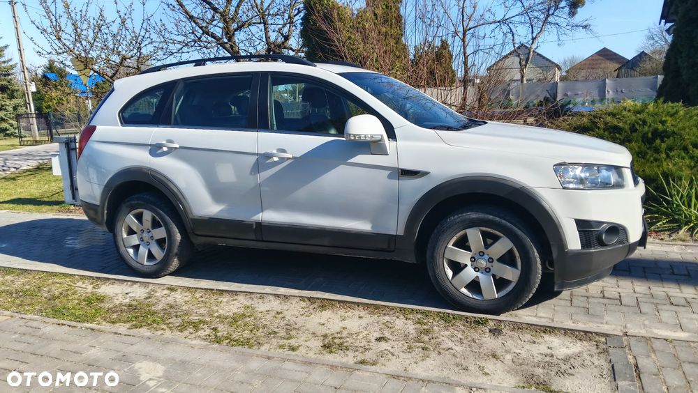 Chevrolet Captiva 2.2 2WD LT+ - 4