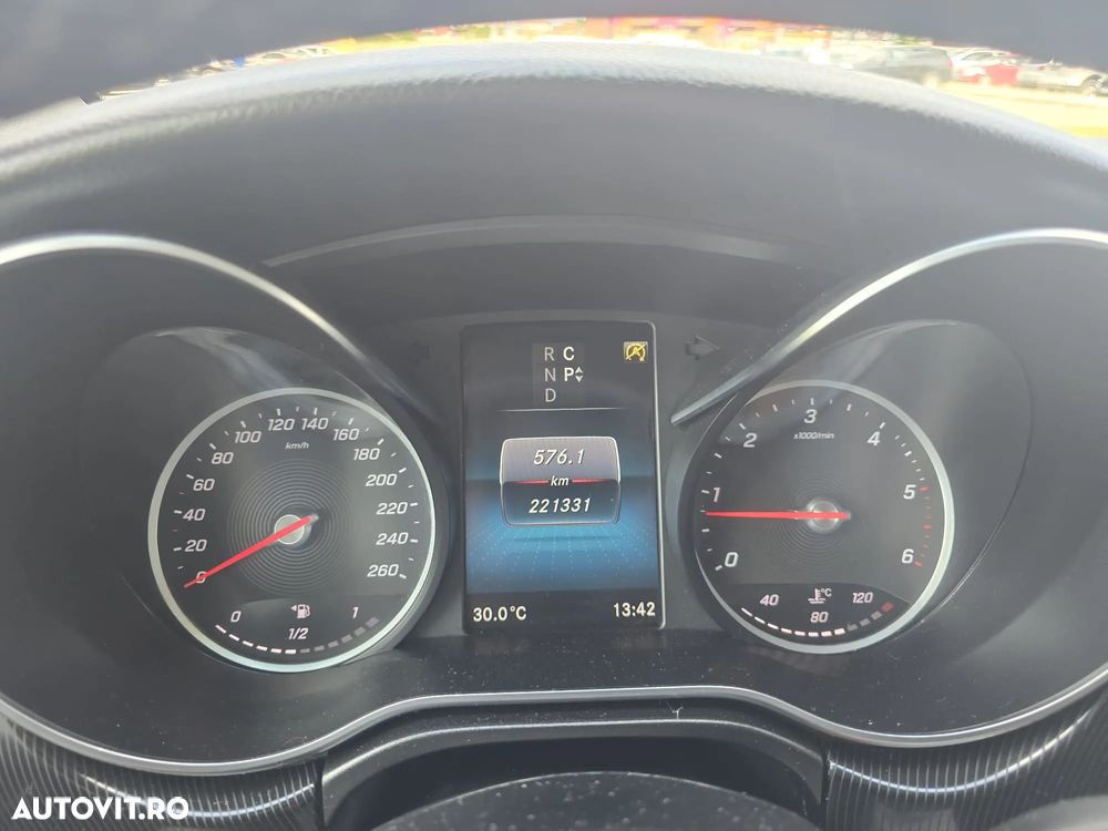 Mercedes-Benz V 250 d kompakt 9G-TRONIC Style - 7