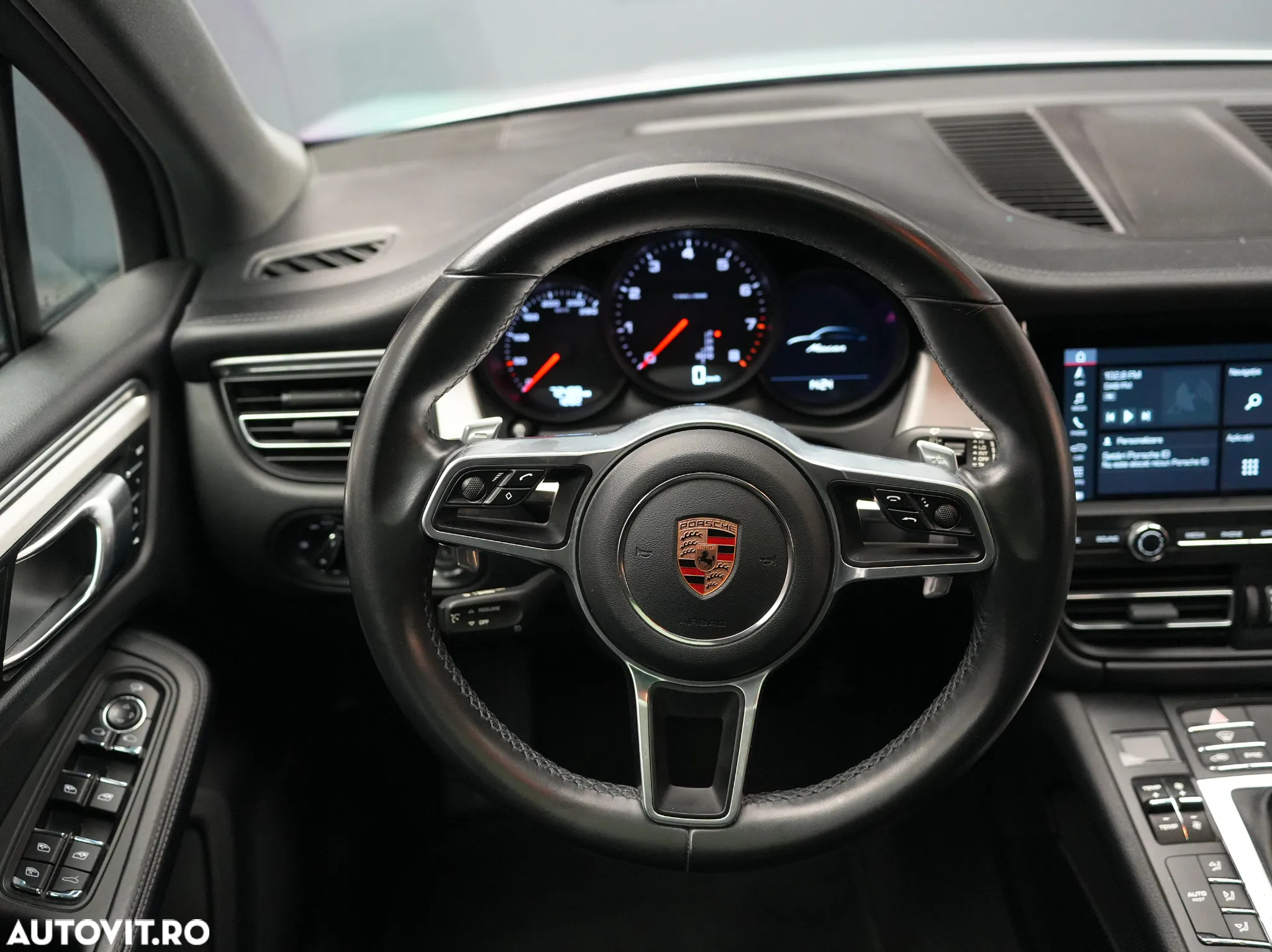 Porsche Macan Standard - 14