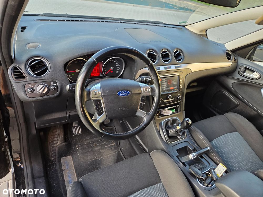 Ford S-Max 2.0 TDCi DPF Champions Edition - 10