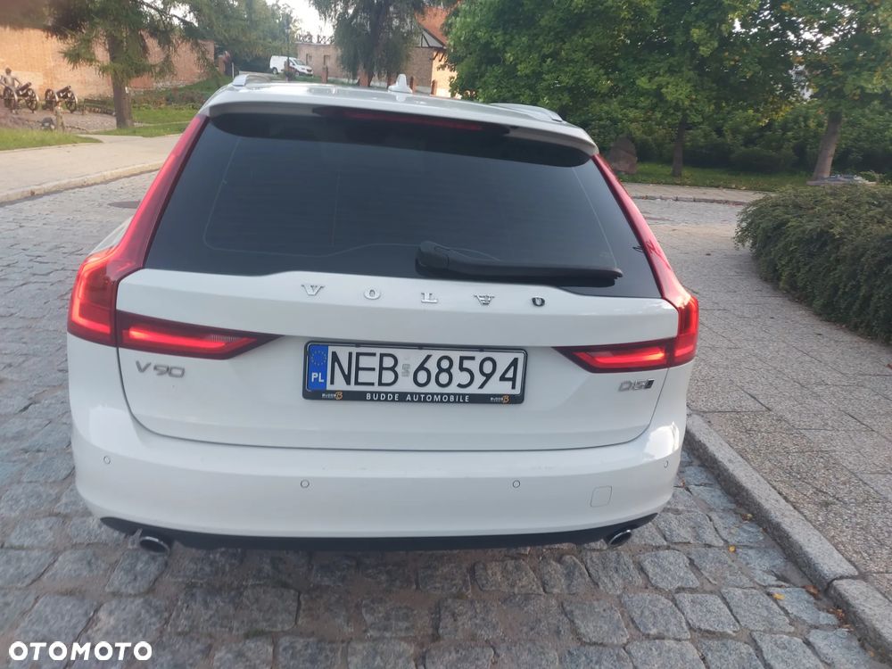 Volvo V90 D5 AWD Geartronic Momentum Pro - 14