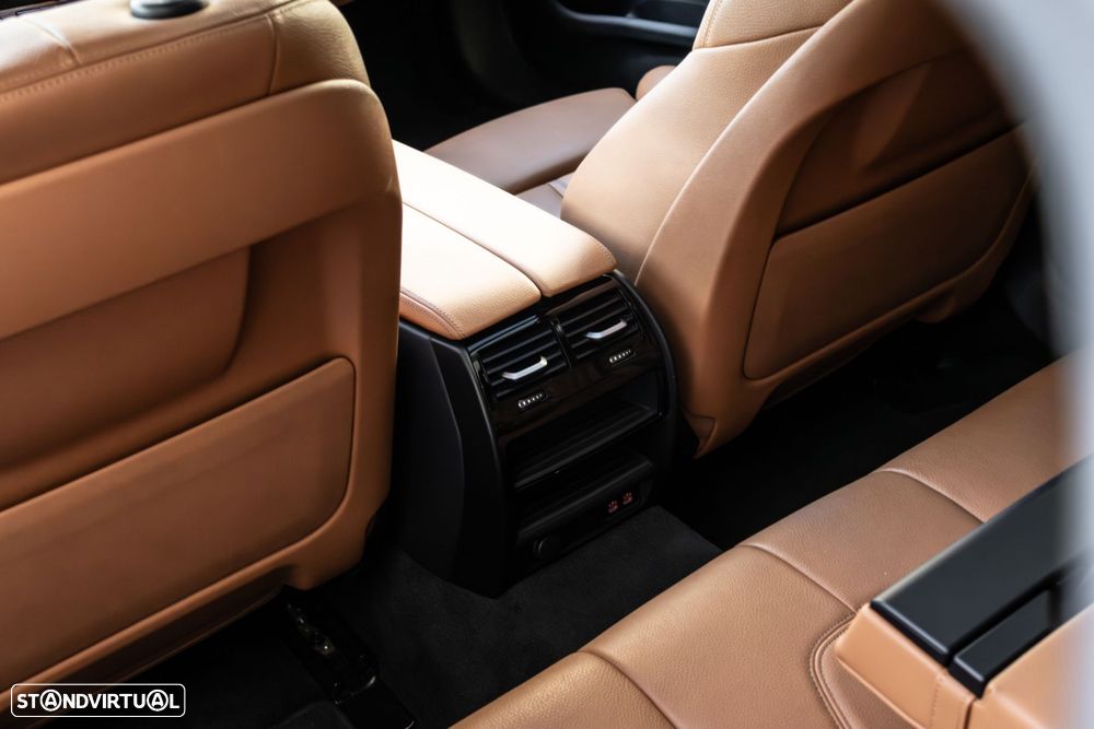 BMW 530 e Pack Desportivo M - 33