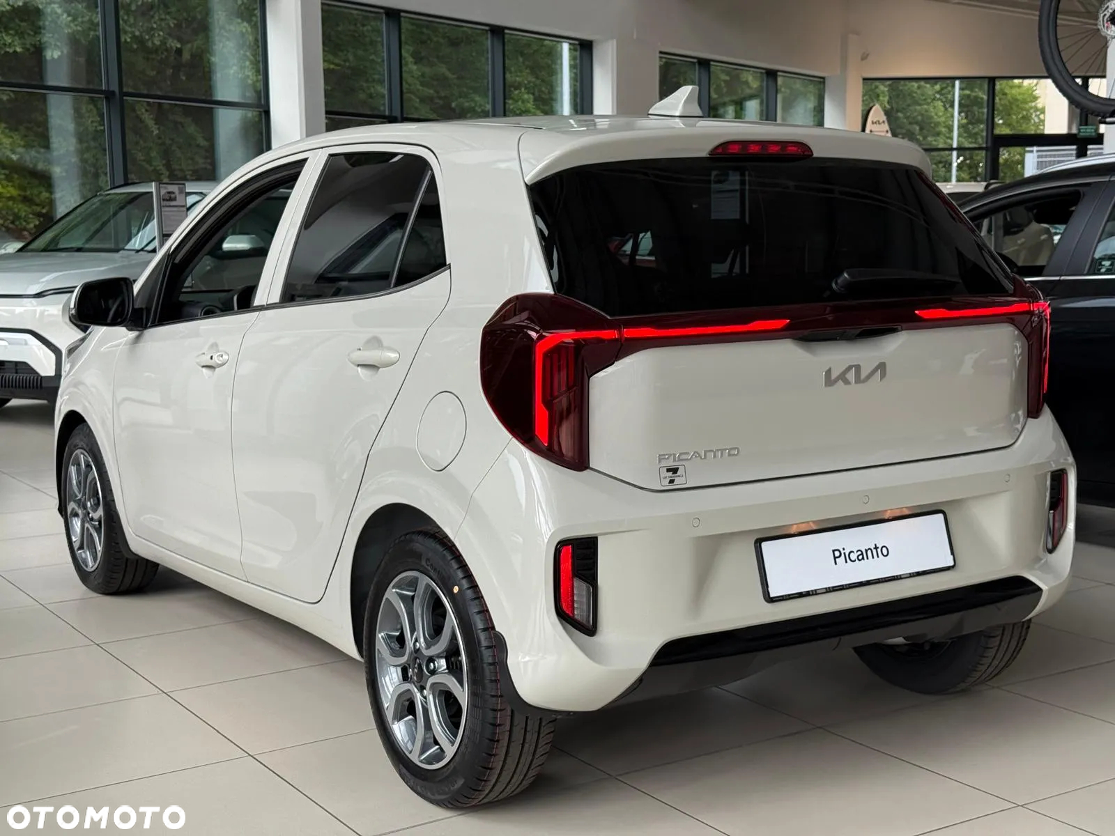 Kia Picanto 1.2 L Business Line - 12