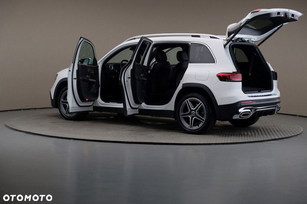 Mercedes-Benz GLB - 7