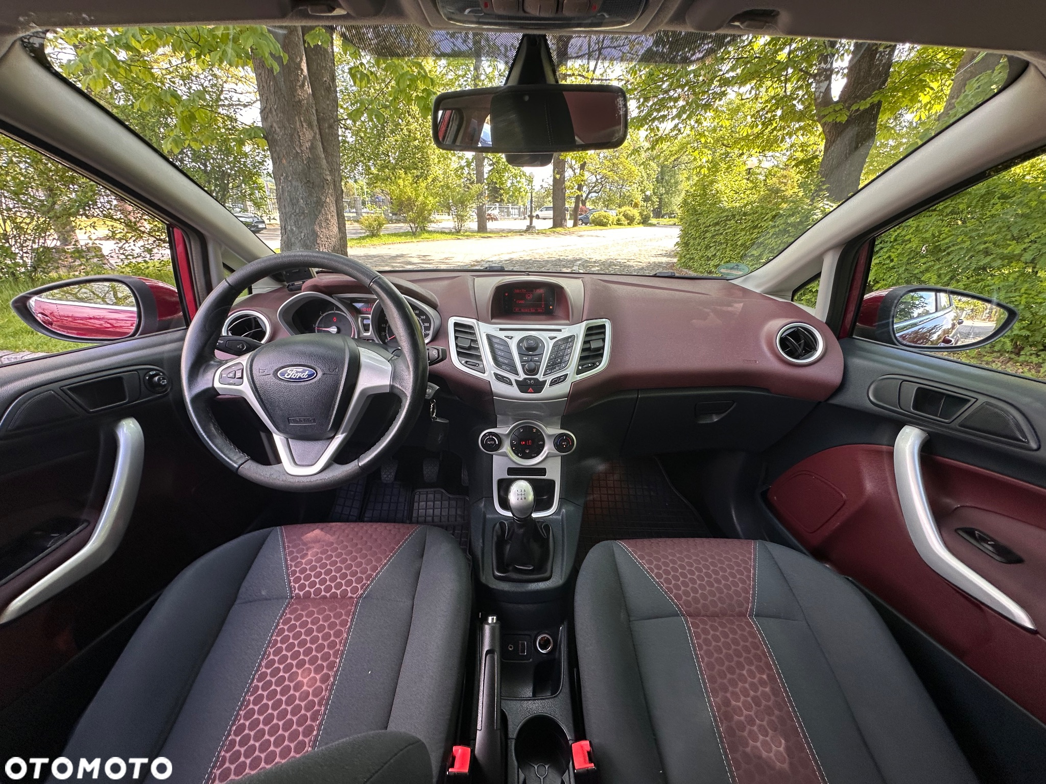 Ford Fiesta 1.6 TDCi DPF Titanium - 5