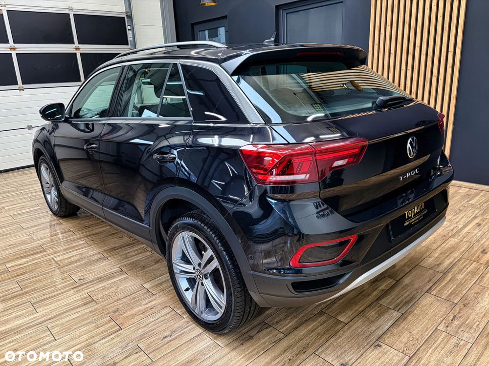 Volkswagen T-Roc - 9