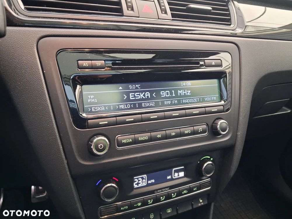 Skoda RAPID Spb 1.2 TSI Style Plus - 19