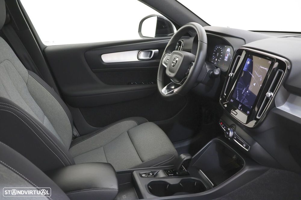 Volvo XC 40 1.5 T4 PHEV Essential - 6