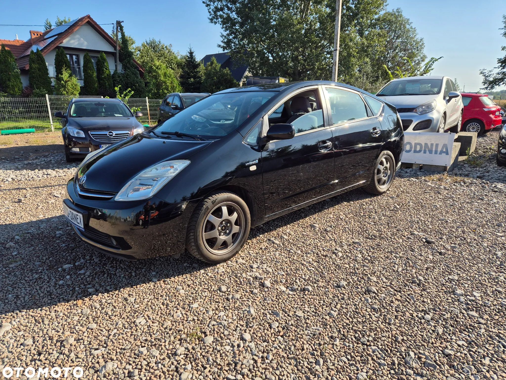 Toyota Prius - 1