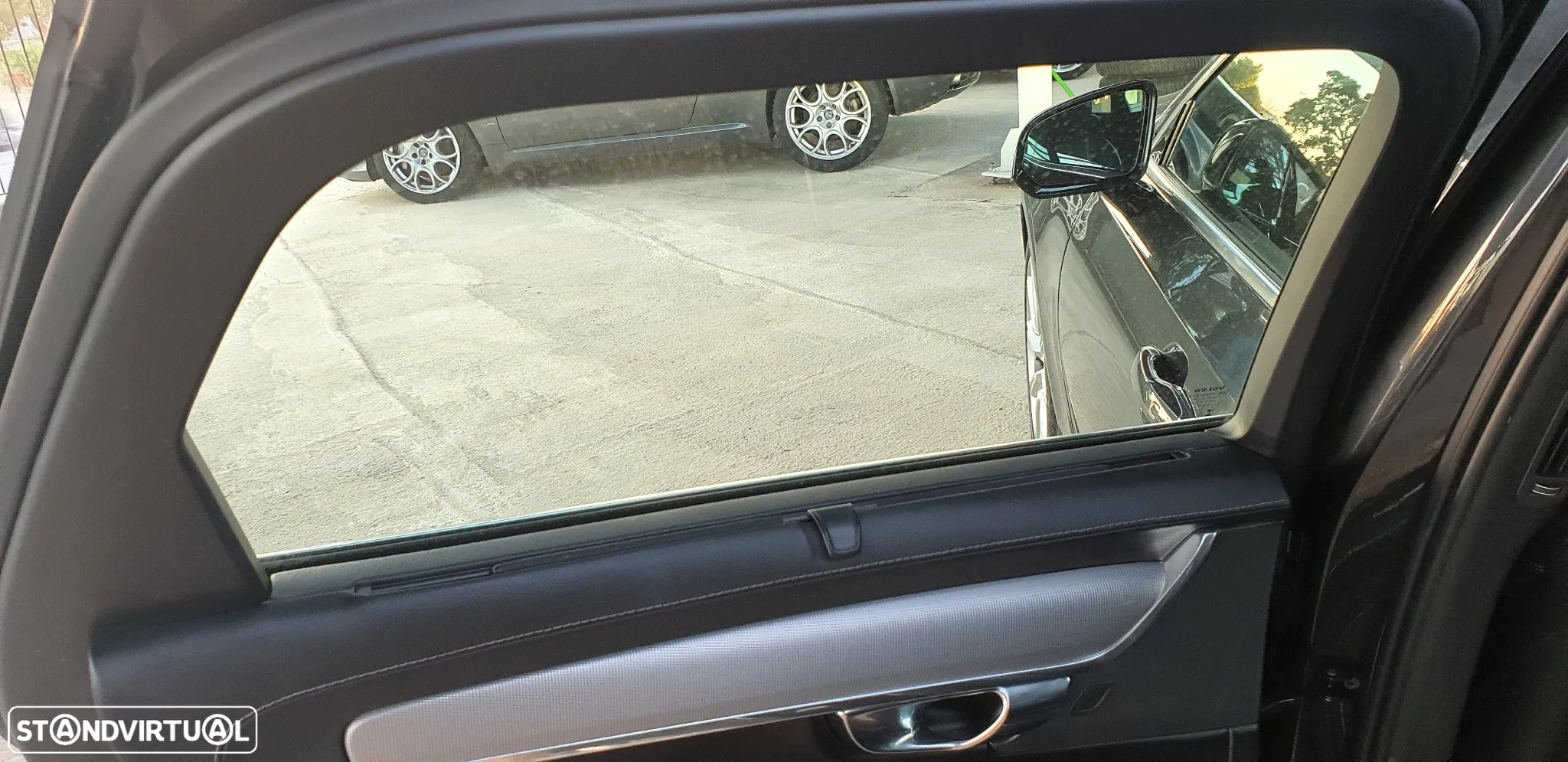 Volvo V90 2.0 D4 Inscription Geartronic - 31