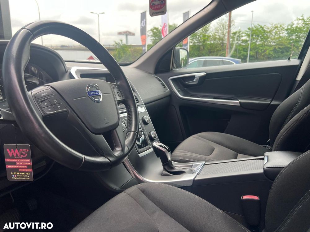 Volvo XC 60 - 6