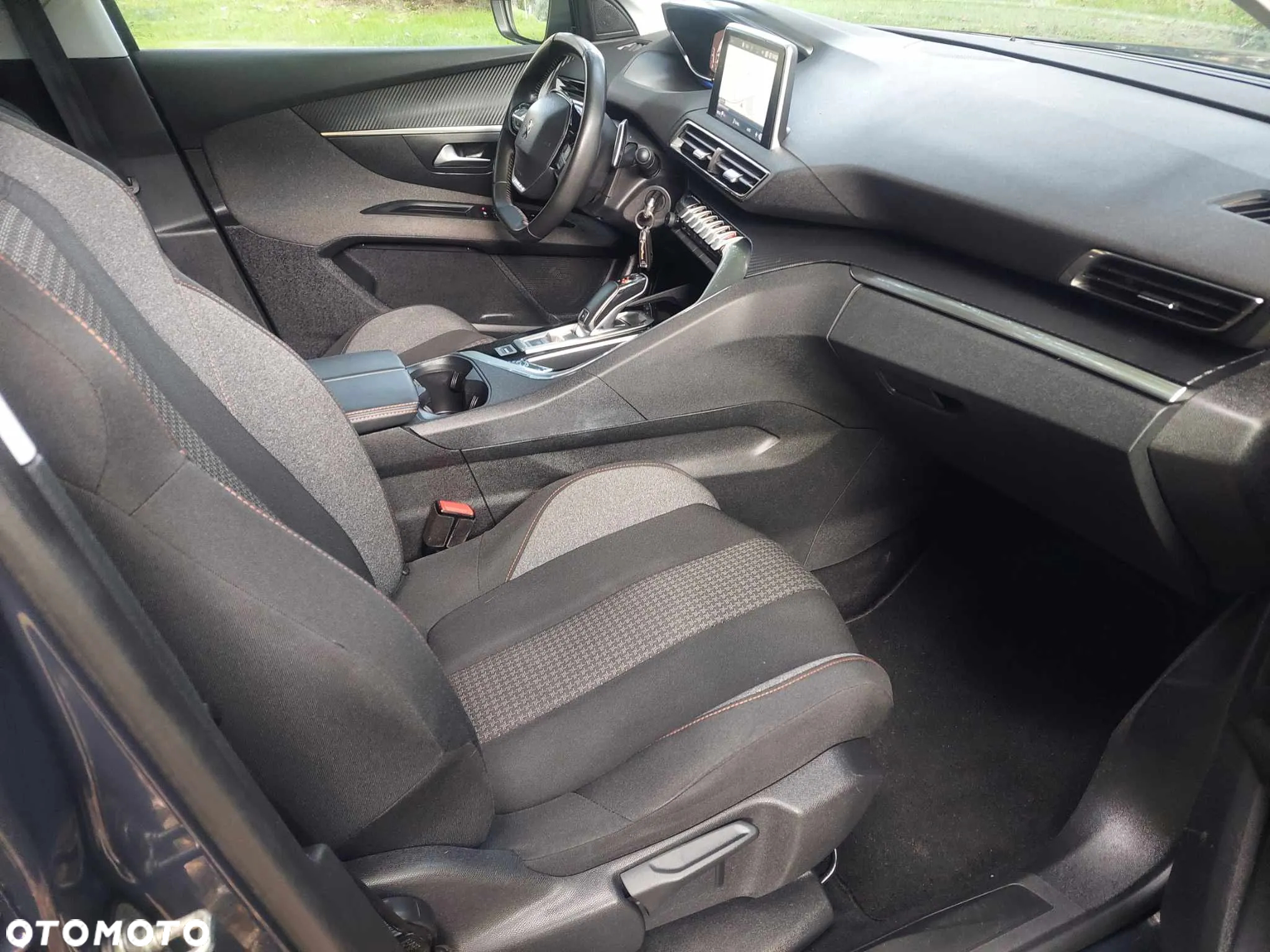 Peugeot 3008 1.5 BlueHDi Active S&S EAT8 - 7