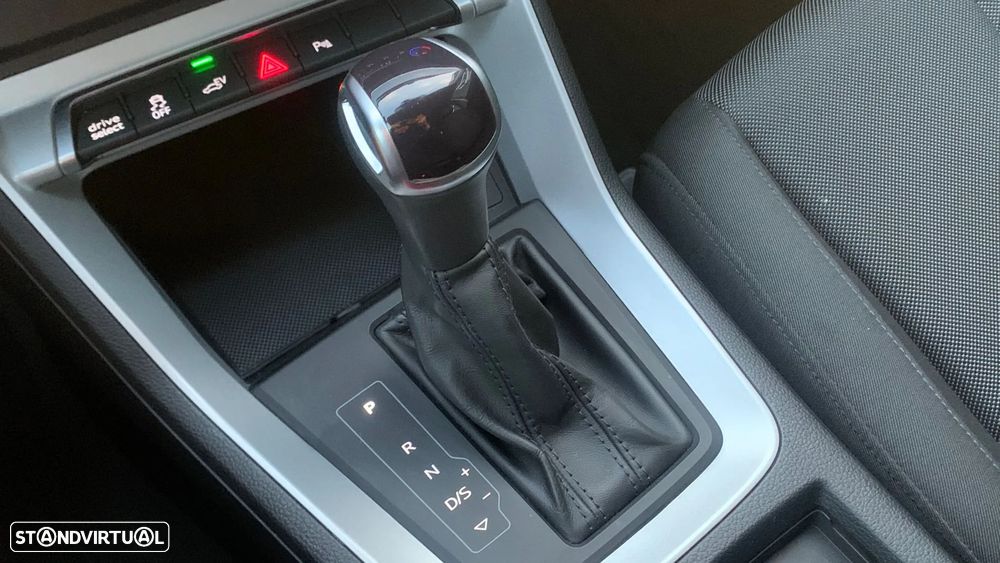 Audi Q3 45 TFSIe S tronic - 15