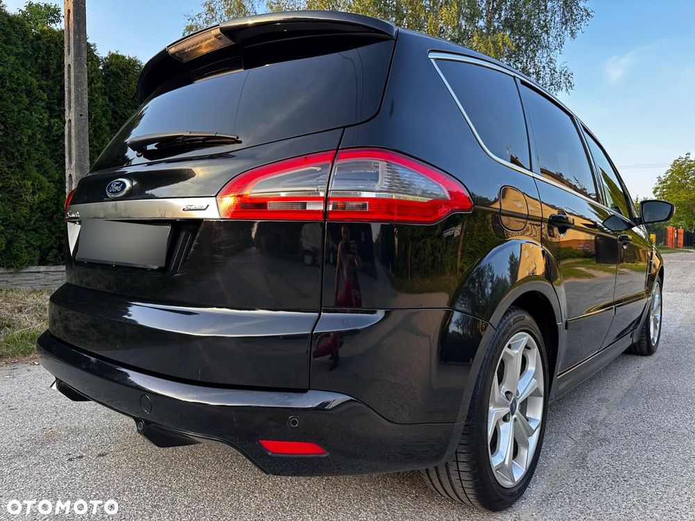 Ford S-Max - 19