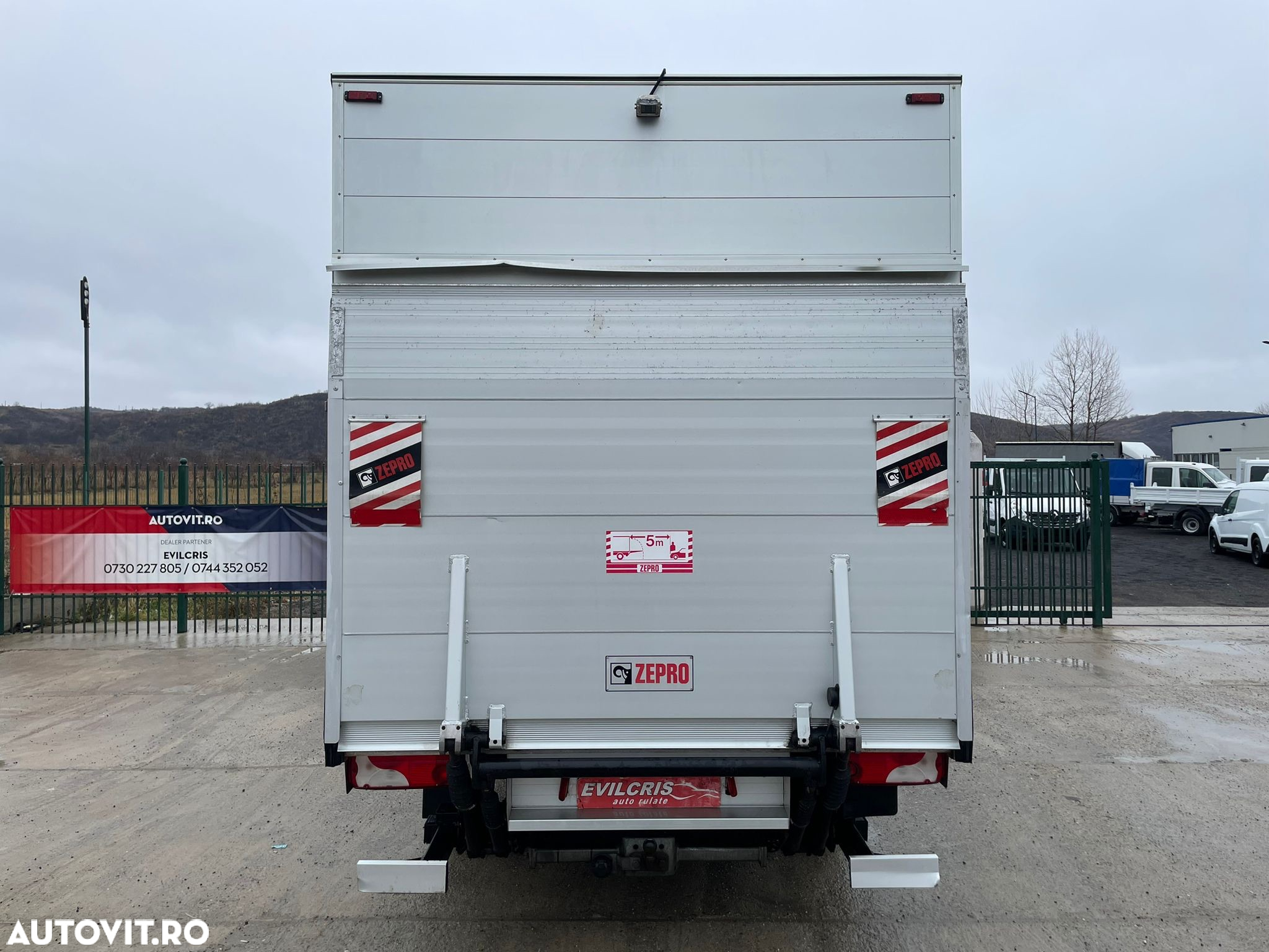 Mercedes-Benz Sprinter 319 CDI 3.0 D AUTOMAT LIFT 8 EUROPALETI - 8