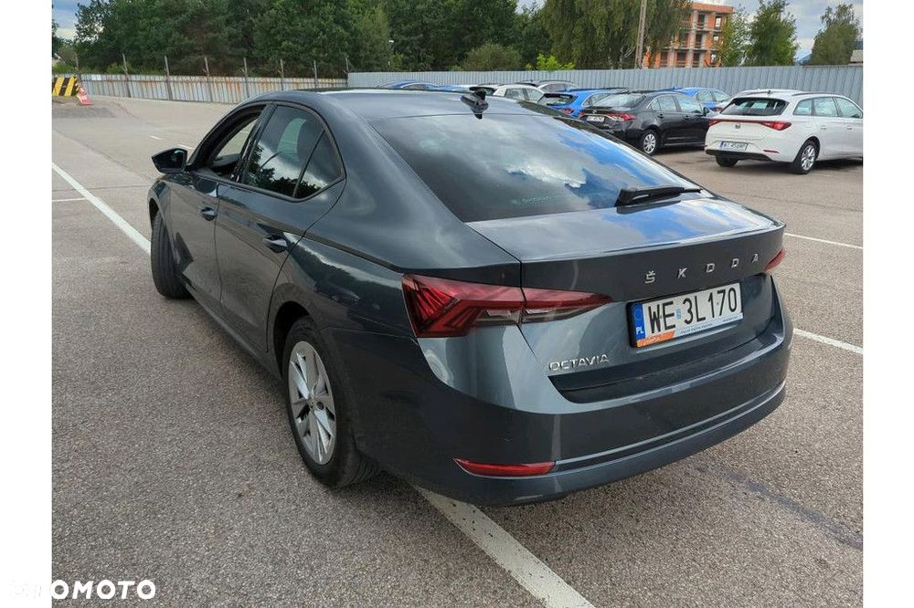 Skoda Octavia 1.5 TSI ACT Ambition - 4