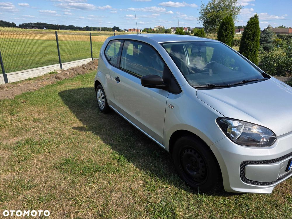 Volkswagen up! - 5