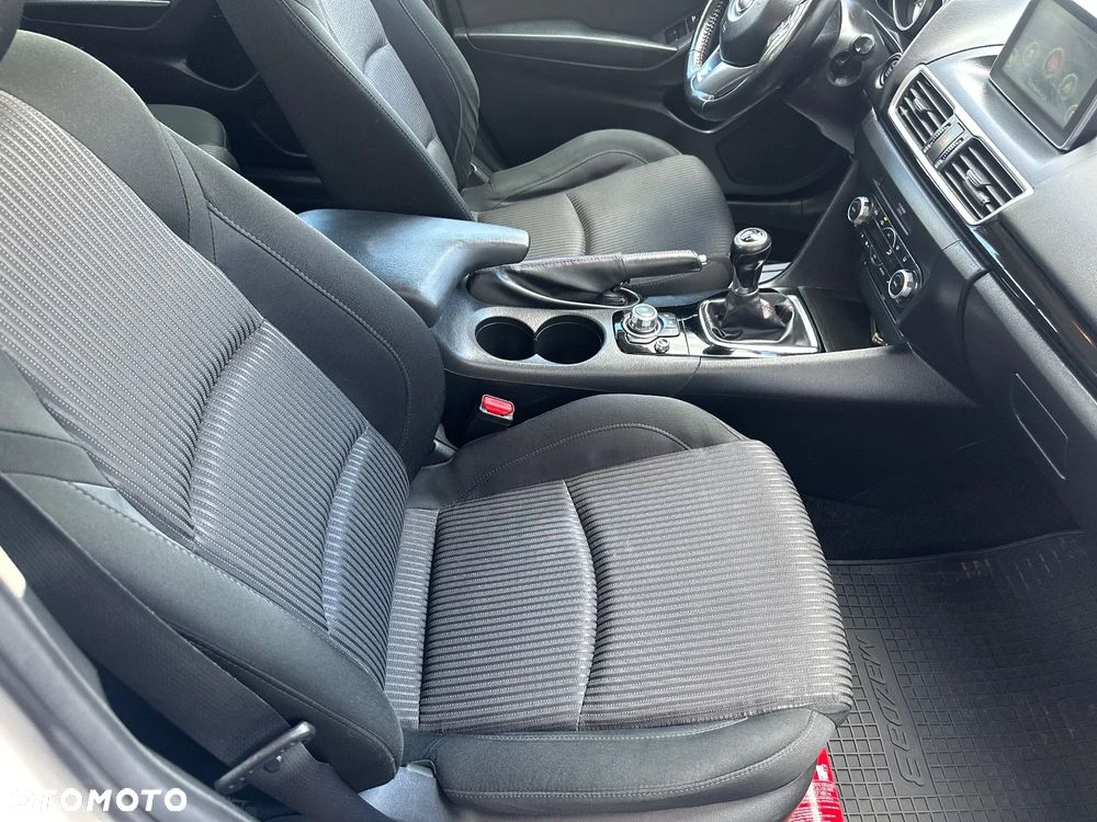 Mazda 3 2.0 Skyenergy EU6 - 17