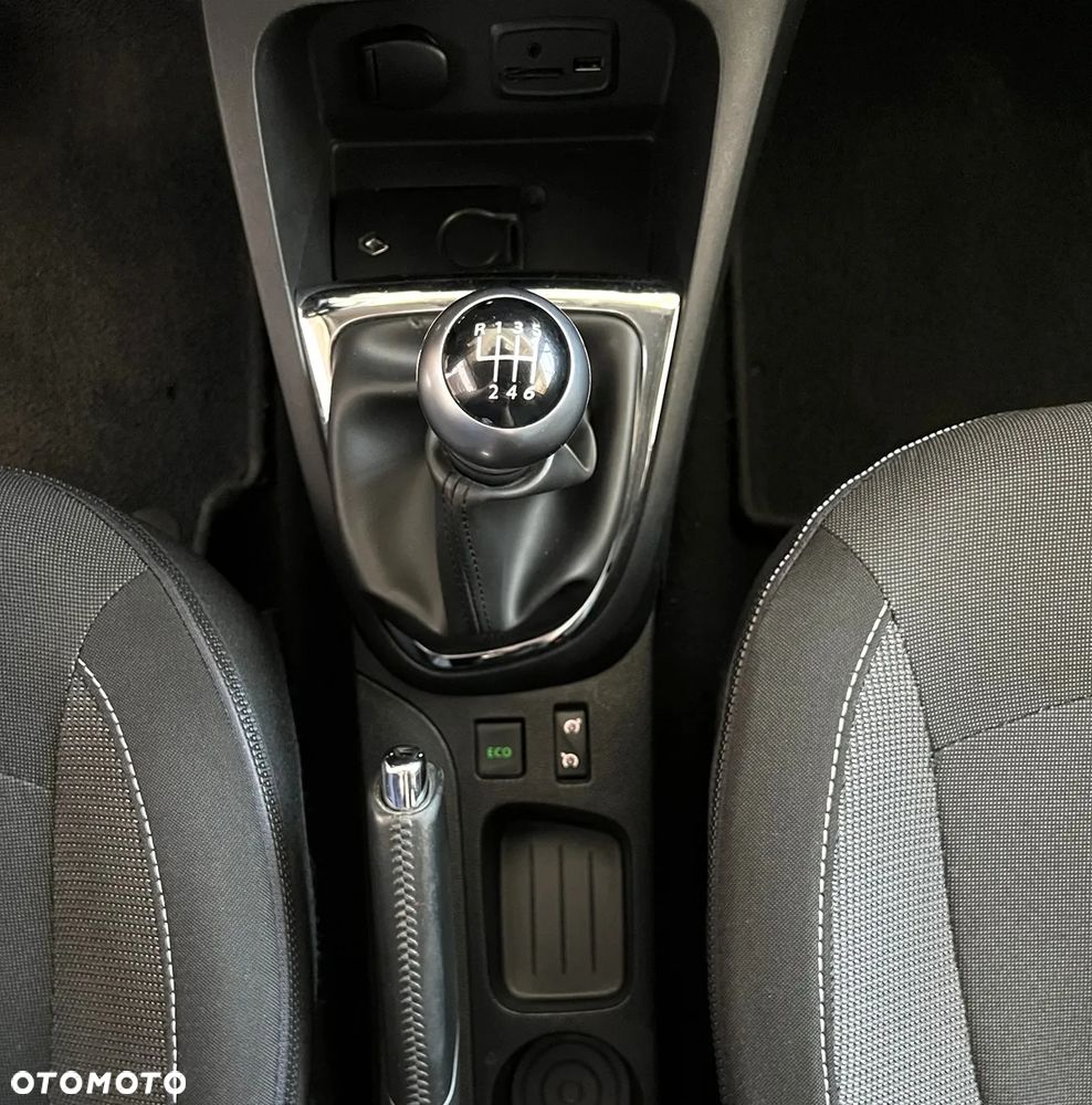 Renault Captur ENERGY TCe 120 Intens - 18