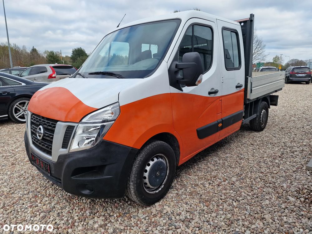 Nissan NV400 - 14