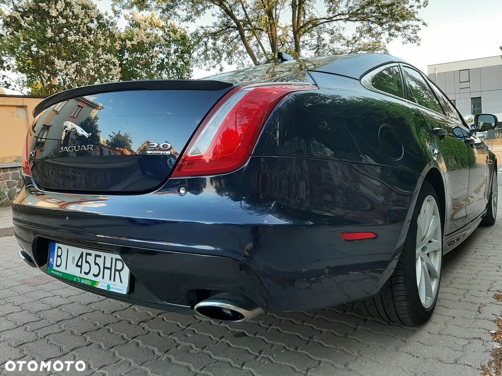 Jaguar XJ 3.0 V6 Kompressor AWD R-Sport - 12