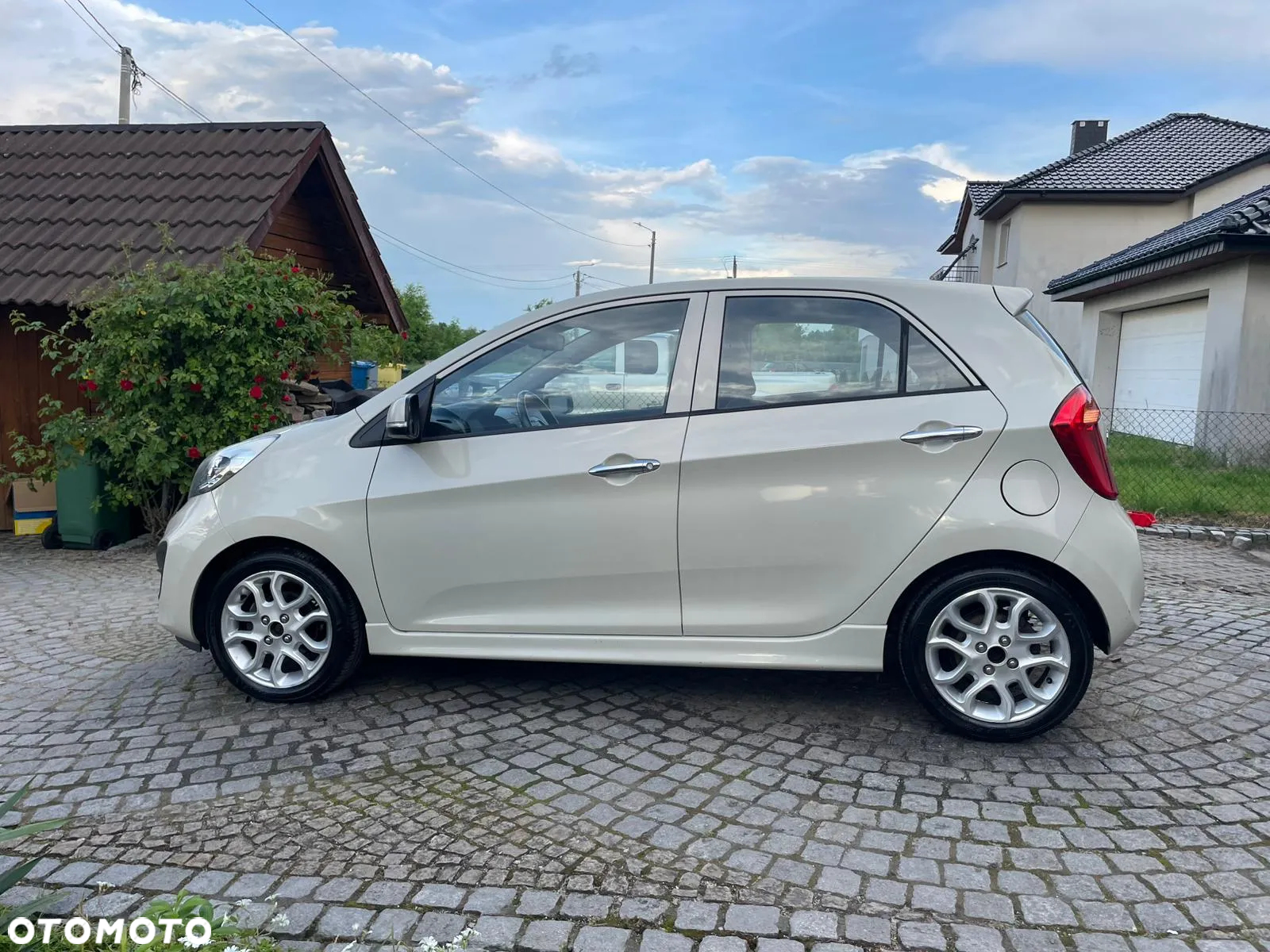 Kia Picanto 1.2 Fifa World Cup Edition - 13