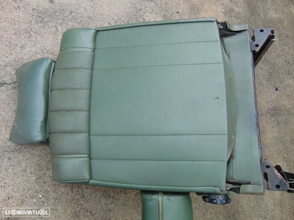 Mercedes W115 bancos - 14