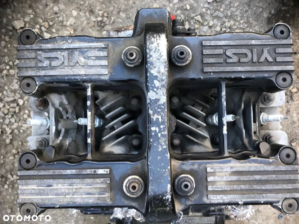 Yamaha XJ 750 Silnik - 6