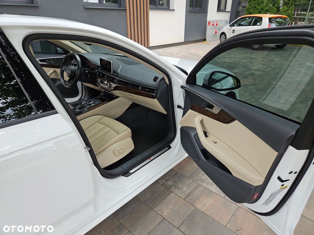 Audi A4 Limousine 2.0 TFSI ultra S tronic design - 14