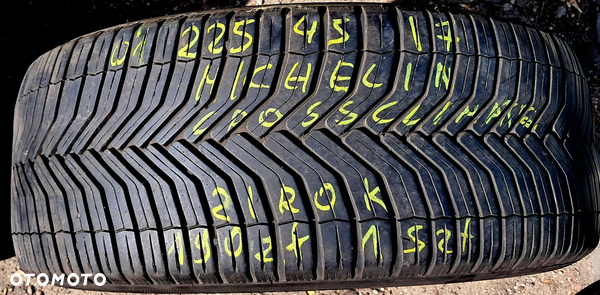 w1 Pojedynka Michelin crossclimate