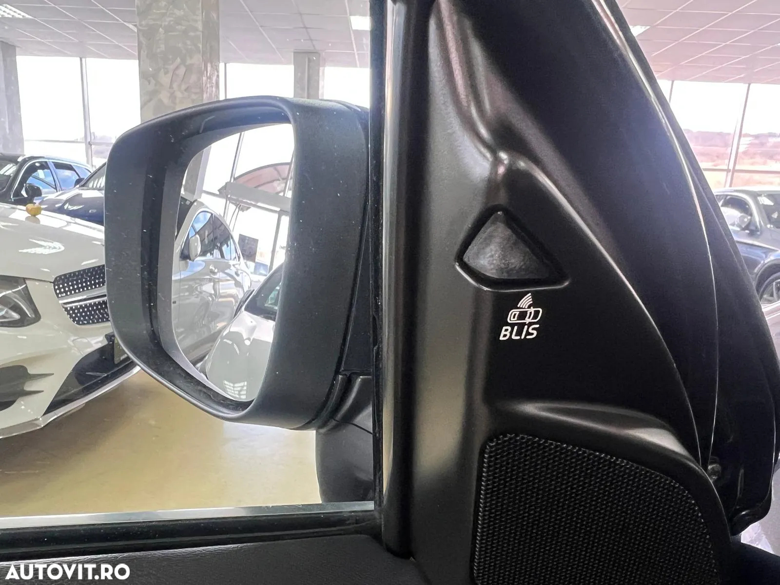 Volvo XC 60 D5 AWD Aut. RDesign - 23