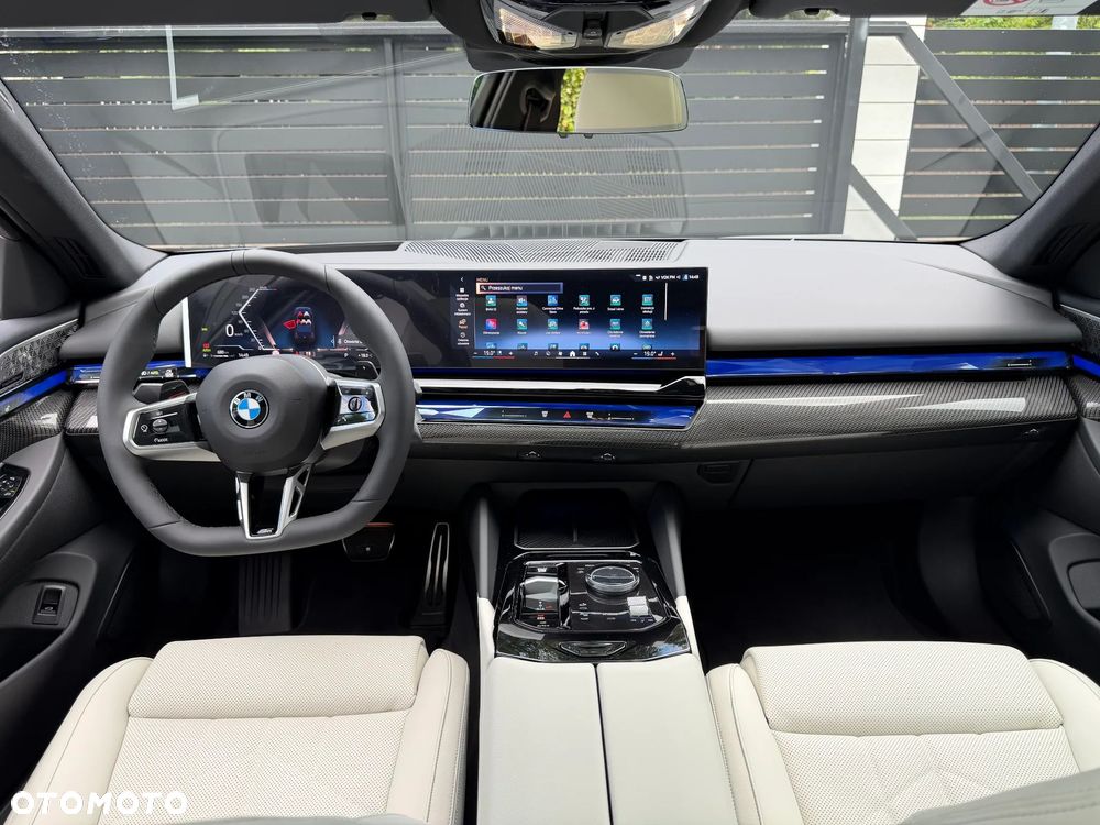 BMW Seria 5 520d xDrive mHEV M Sport - 12