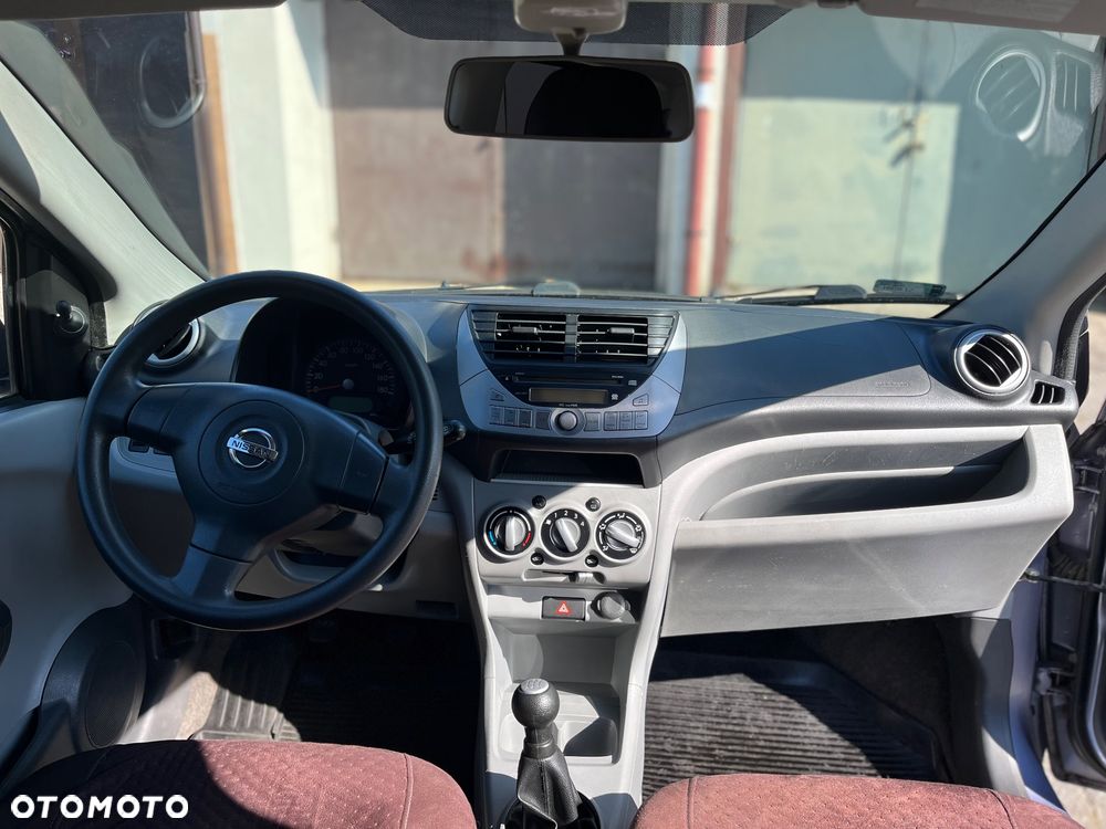 Nissan Pixo - 10