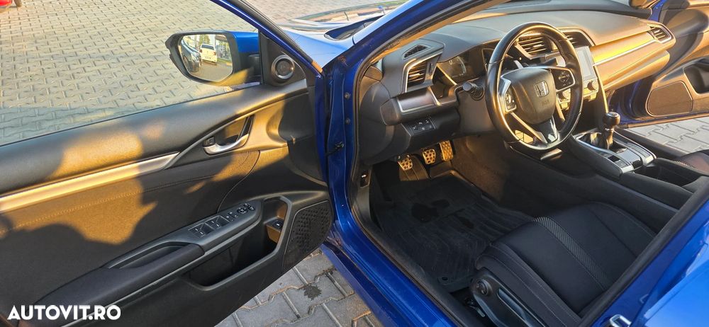Honda Civic 1.5 VTEC Turbo Elegance Navi - 22