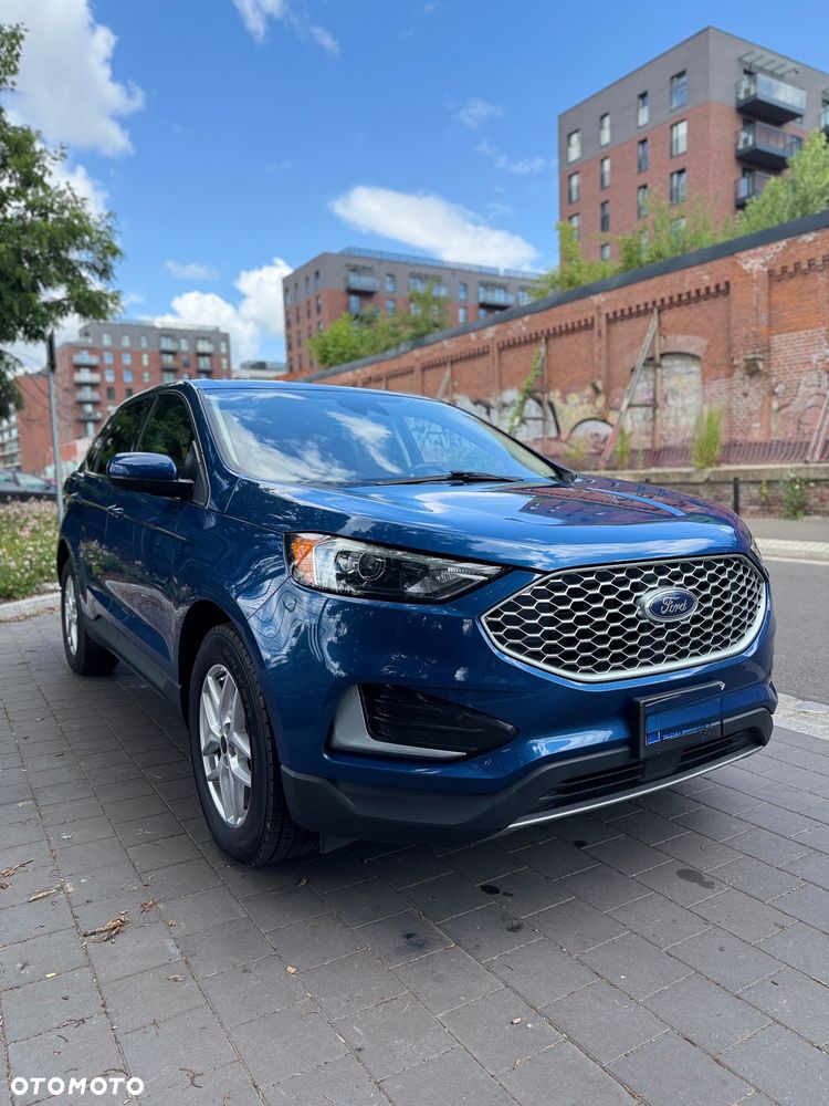 Ford Edge - 11