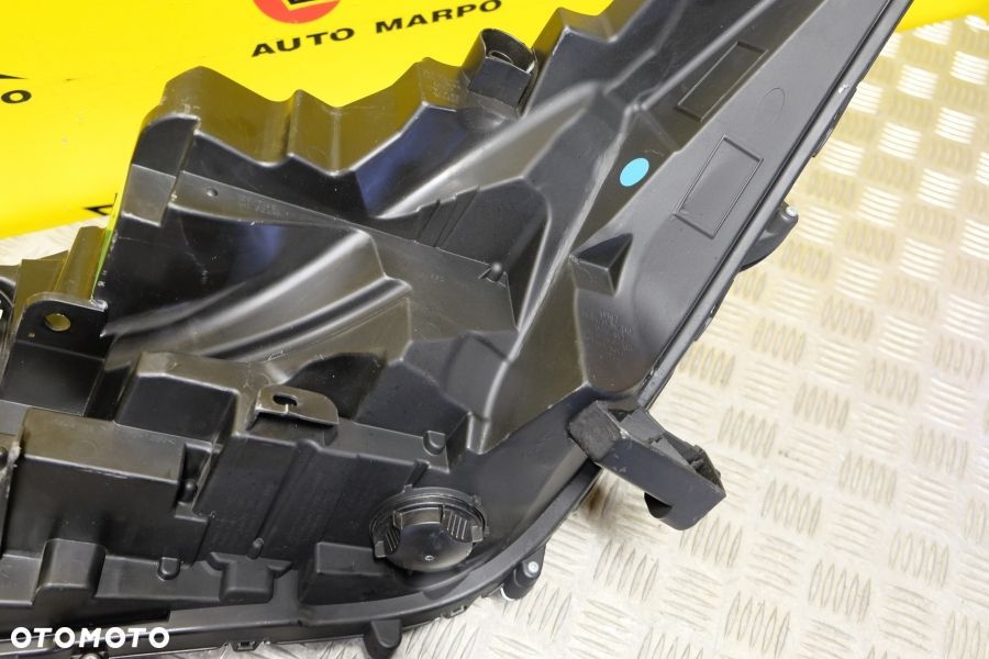 TOYOTA SIENNA 2021- REFLEKTOR LAMPA FULL LED R USA - 13