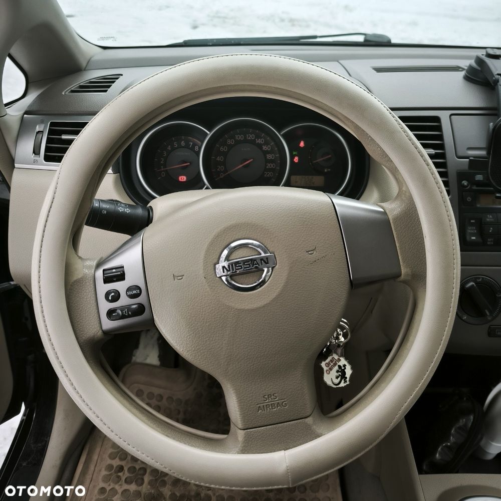 Nissan Tiida 1.6 Tekna - 6