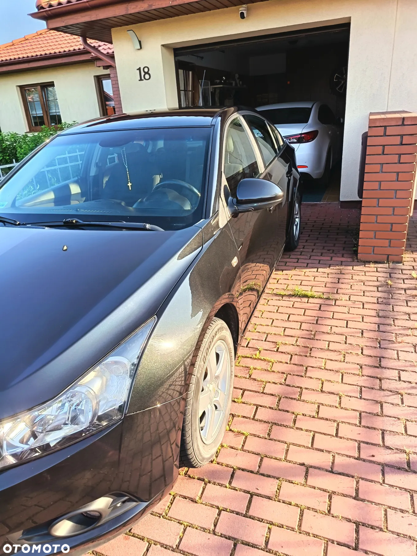 Chevrolet Cruze 1.8 LS+ - 24