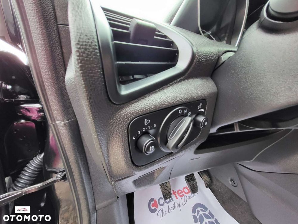 Ford EcoSport - 32