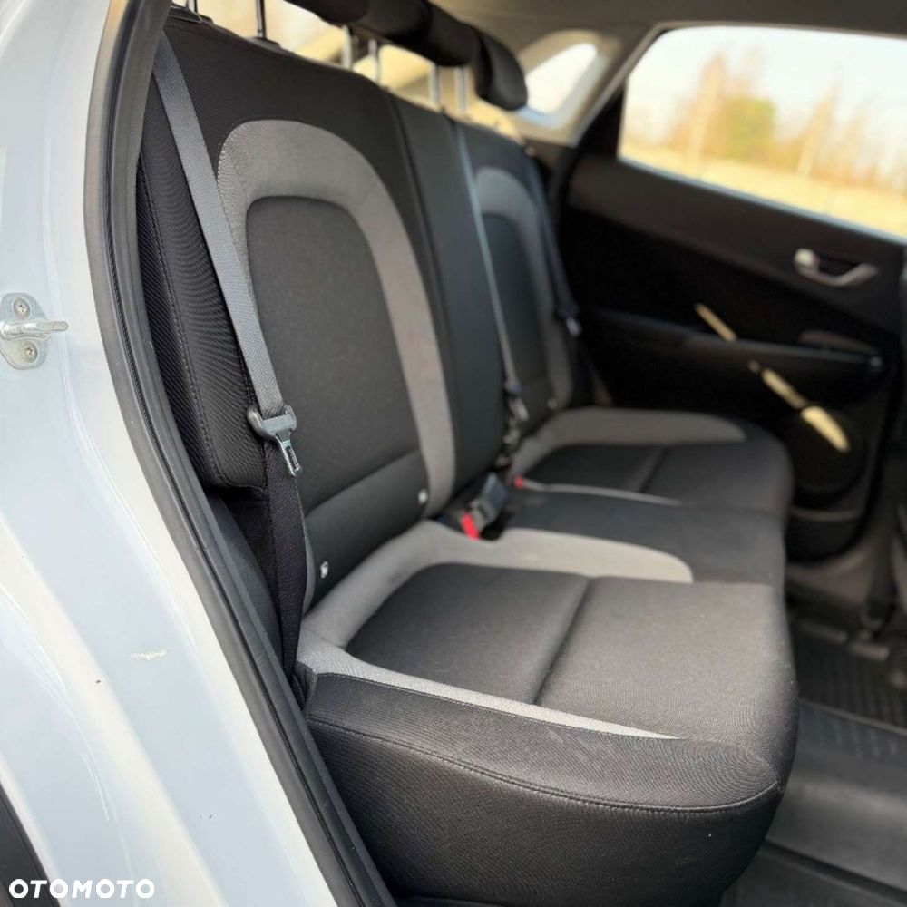 Hyundai Kona - 25