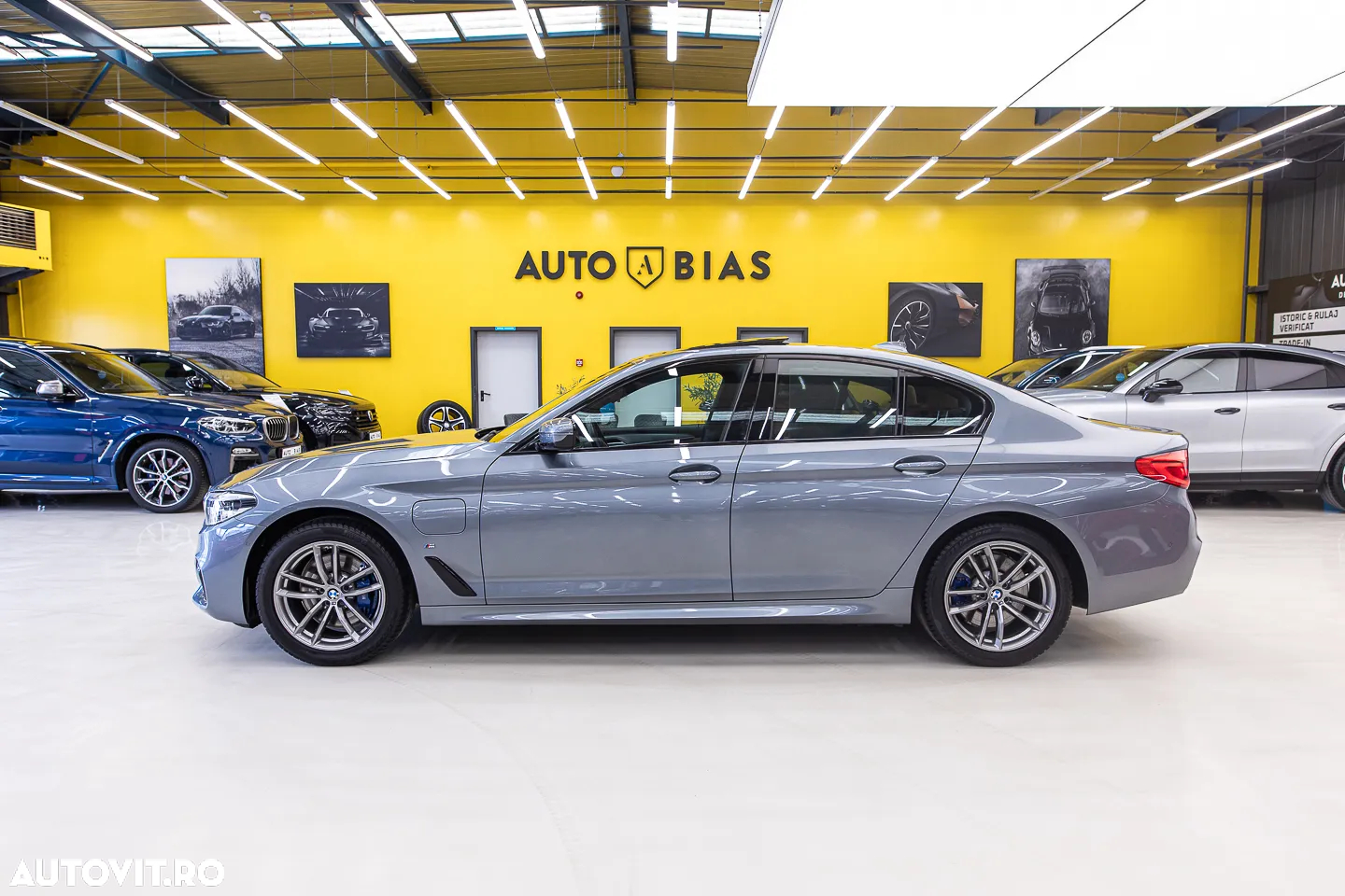 BMW Seria 5 530e Aut. M Sport Edition - 17