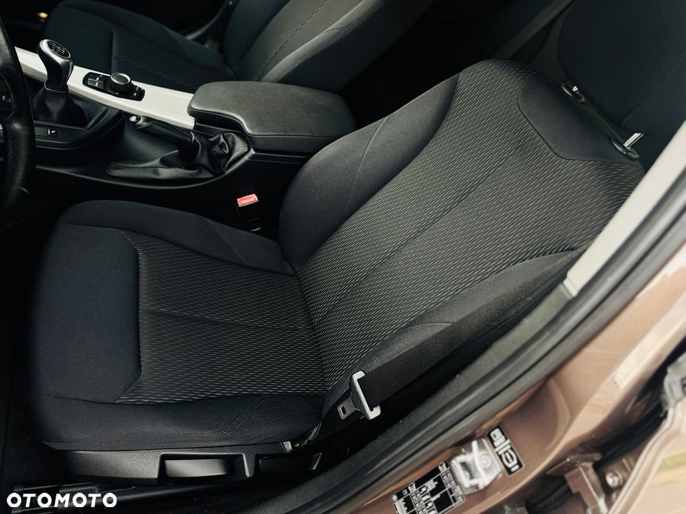 BMW Seria 3 316d DPF Edition Exclusive - 10