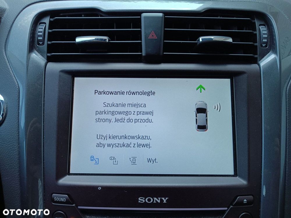 Ford Mondeo - 28