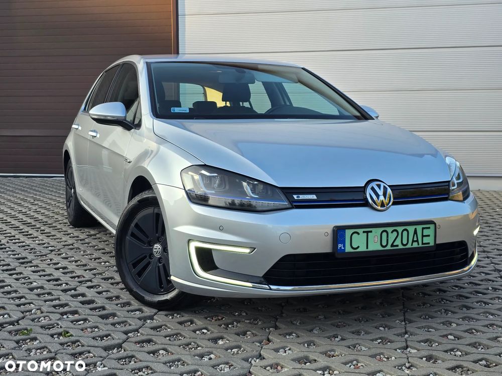 Volkswagen Golf - 9
