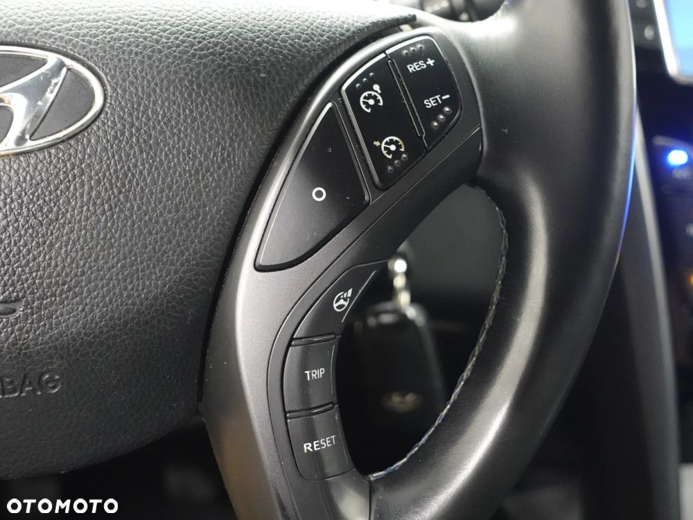 Hyundai i30 1.6 CRDI Passion - 37