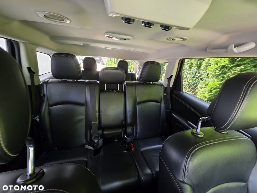 Fiat Freemont 2.0 Multijet Black Code AWD - 4